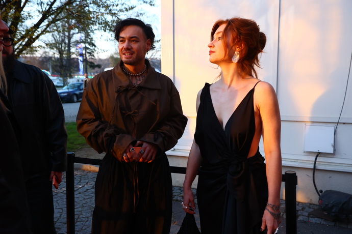 Renne Dang dorazil s Natálií Halouzkovou.