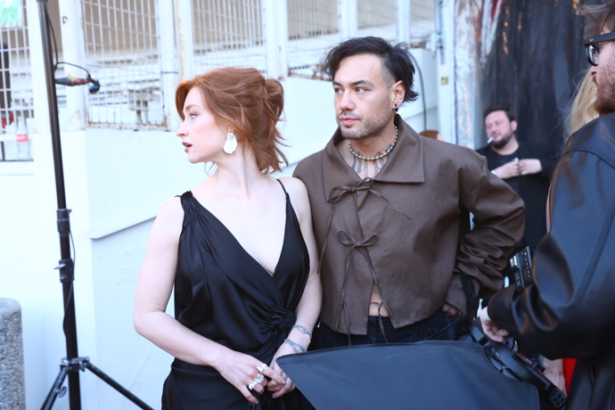 Renne Dang v doprovodu Natálie.