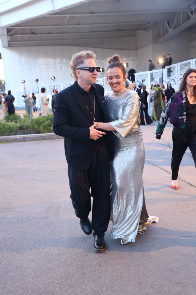 Zpěvák Tomáš Klus s manželkou Tamarou.