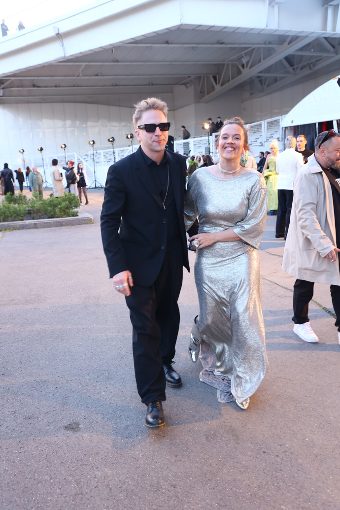 Zpěvák Tomáš Klus s manželkou Tamarou.