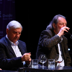 Bolek Polívka a Miroslav Donutil si dali dobré pití.