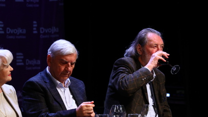 FOTO: Bolek Polívka a Miroslav Donutil si dali dobré pití.