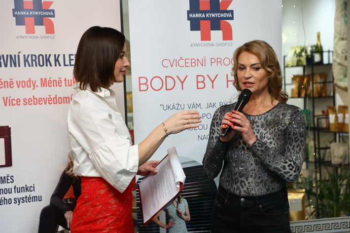 Hana Kynychová na křtu svého nového programu.