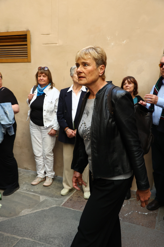 Dorazila moderátorka Marie Retková. 