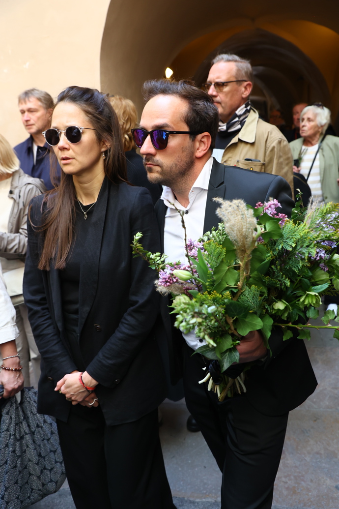 Matouš Ruml na pohřbu Jana Potměšila. 