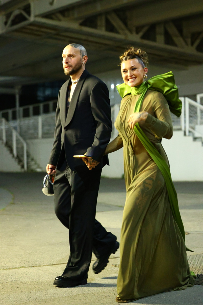 Sharlota na odchodu.