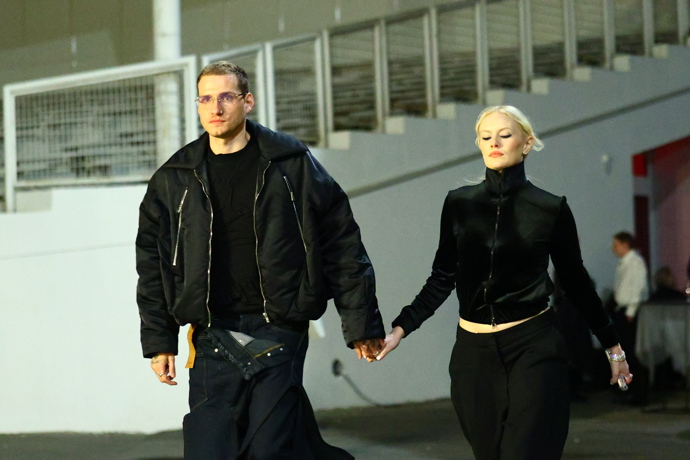 Annet X se svým partnerem NobodyListen. 