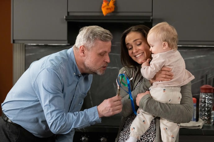 Vanda s Esterkou se konečně nastěhují k Luďkovi.