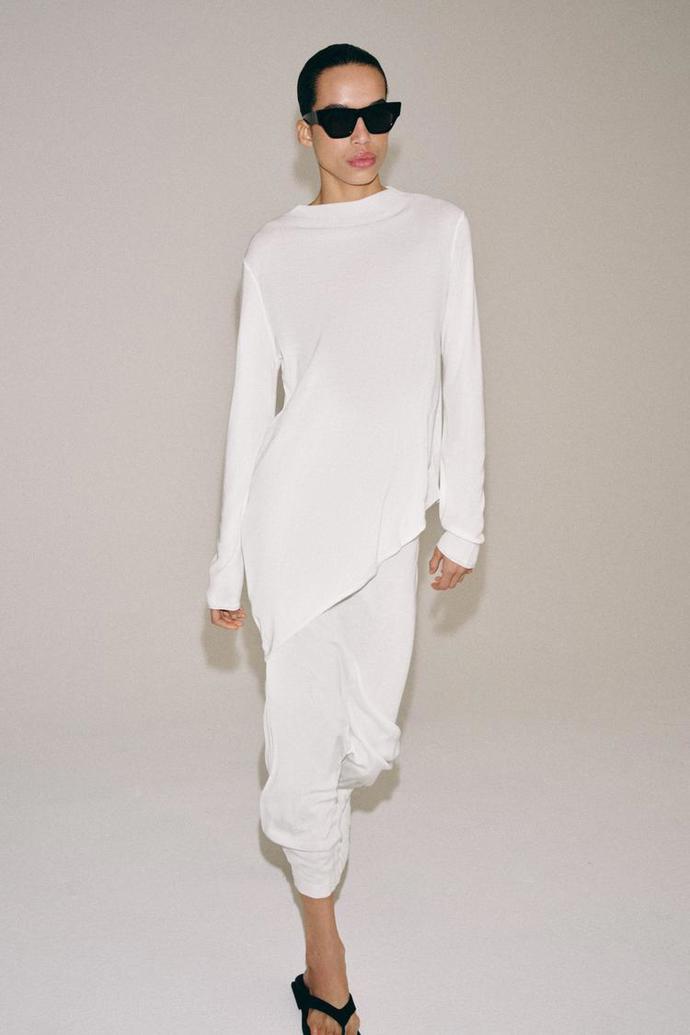 Asymetrický top a midi sukně, Zara, top 849 Kč, sukně 699 Kč