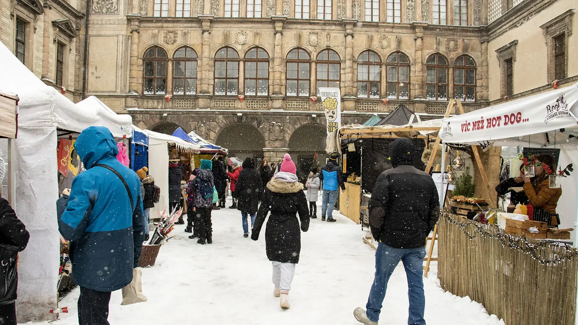 Zámek se rozzáří a Dvořákův dům ožije: Advent v Nelahozevsi slibuje kouzelné víkendové putování