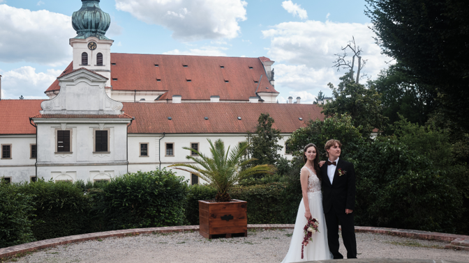 Svatby v klášteře