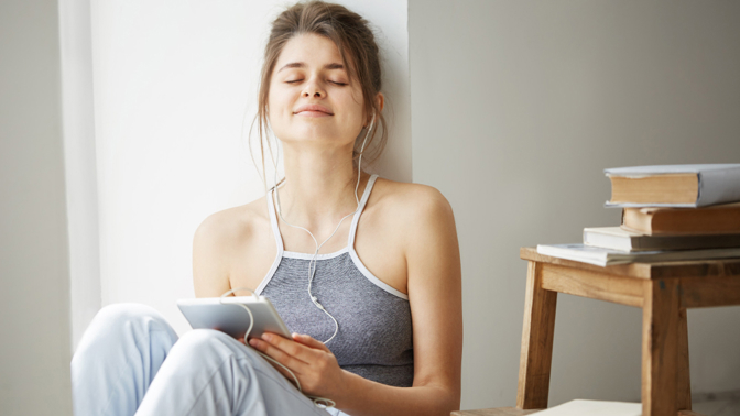Breathwork je vědomé dýchání, které funguje líp než různé aplikace nebo uklidňující metody
