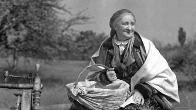 Babička
