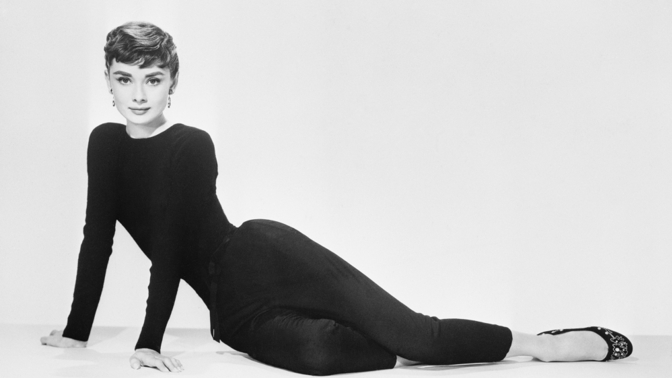 INSPIRACE: 4 nečekaně aktuální outfity ve stylu Audrey Hepburn INSPIRACE: 4 nečekaně aktuální outfity ve stylu Audrey Hepburn