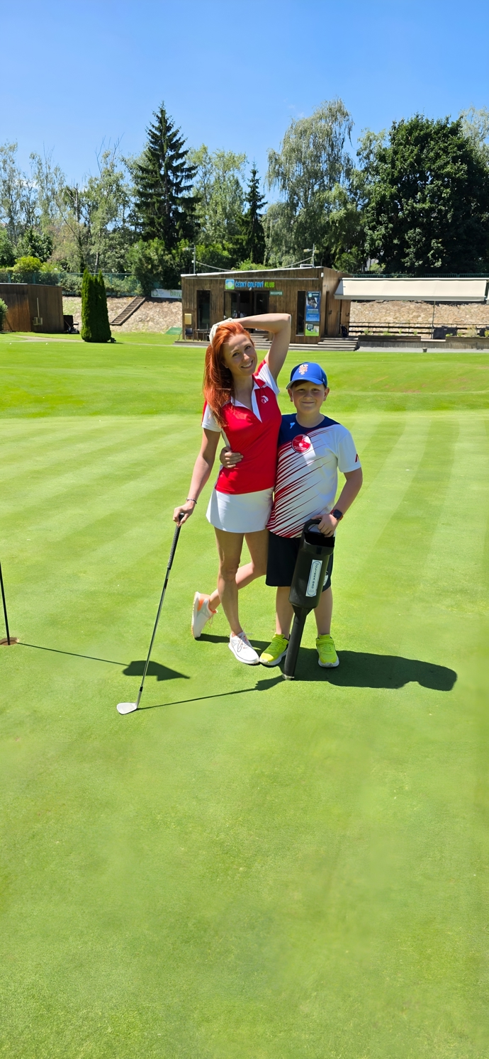 Romana Pavelková golf miluje.
