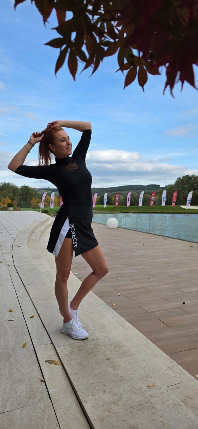 Romana Pavelková golf miluje.