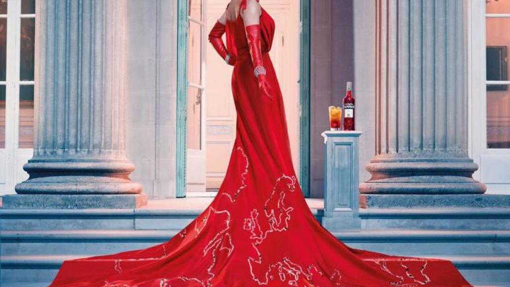 Legendární kalendář Campari odhalil svou tvář