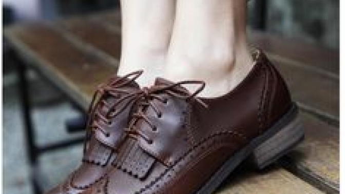 Oxfordky, derby a brogues - boty, které vládnou podzimu Oxfordky, derby a brogues - boty, které vládnou podzimu