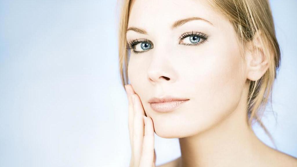 6 hydratačních krémů s SPF, které vás ochrání před sluncem 6 hydratačních krémů s SPF, které vás ochrání před sluncem