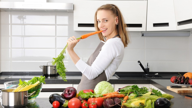 7 ingrediencí, které udělají každé jídlo zdravější