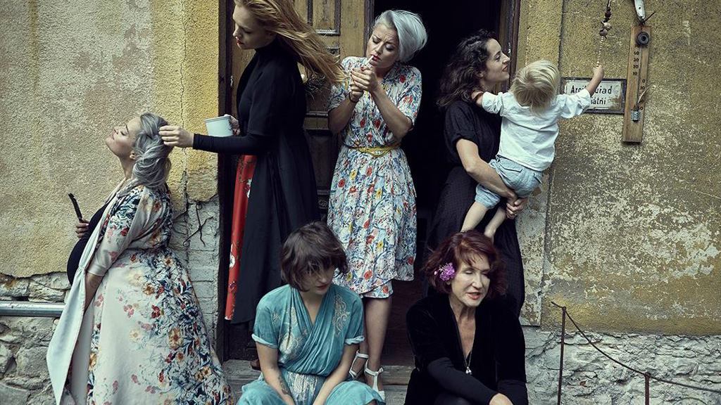Vintage móda: Hlavní je ženkost