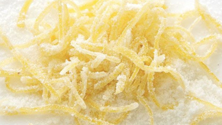 Recept: Kandovaná citrusová kůra
