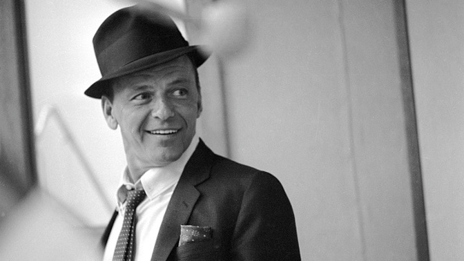 Už jste našli drink, který vám sedí? Frank Sinatra si ho namíchal sám Už jste našli drink, který vám sedí? Frank Sinatra si ho namíchal sám