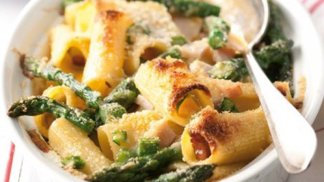 Recept: Zapečené rigatoni s chřestem