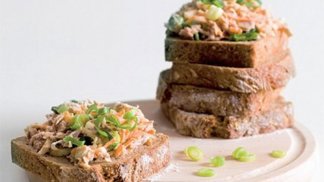 Recept: Tuňáková pomazánka se zeleninou