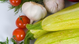 Víte, které druhy zeleniny pěstovat vedle sebe?
