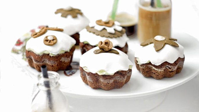 Kakaové cupcakes s marcipánem