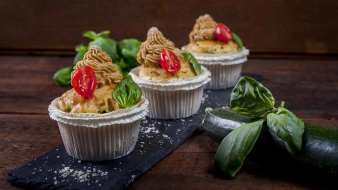 Sýrovo-cuketové cupcaky se sušenými rajčaty