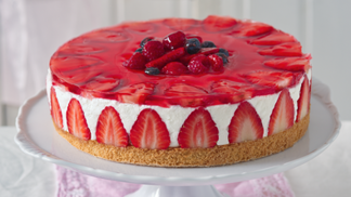 Recept: Jahodový dort se šlehačkovou náplní