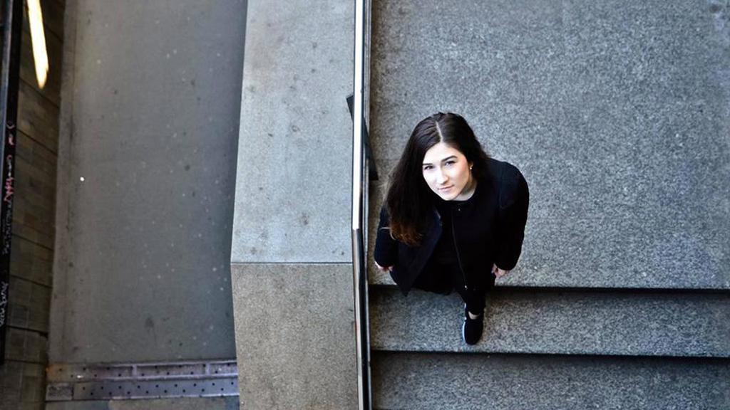 Fotograf testuje českou morálku, půjčuje zdarma zrcadlovku neznámým lidem a čeká, zda mu ji vrátí Fotograf testuje českou morálku, půjčuje zdarma zrcadlovku neznámým lidem a čeká, zda mu ji vrátí