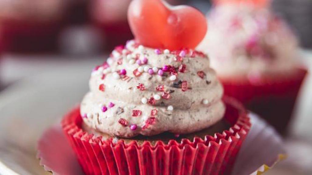 Recept: Zamilované cupcakes s čokoládou a srdíčky