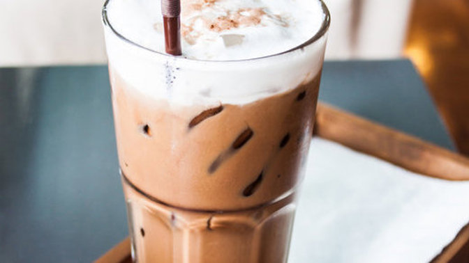 Osvěžující letní drinky 4: Ledové mocha Osvěžující letní drinky 4: Ledové mocha