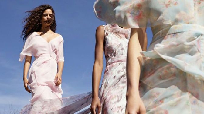 Topshop představil svou první kolekci svatebních šatů