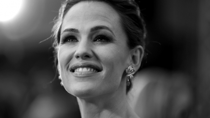 Oscarové šaty, které jsme letos googlili nejvíc, oblékla Jennifer Garner. Líbí se vám? Oscarové šaty, které jsme letos googlili nejvíc, oblékla Jennifer Garner. Líbí se vám?