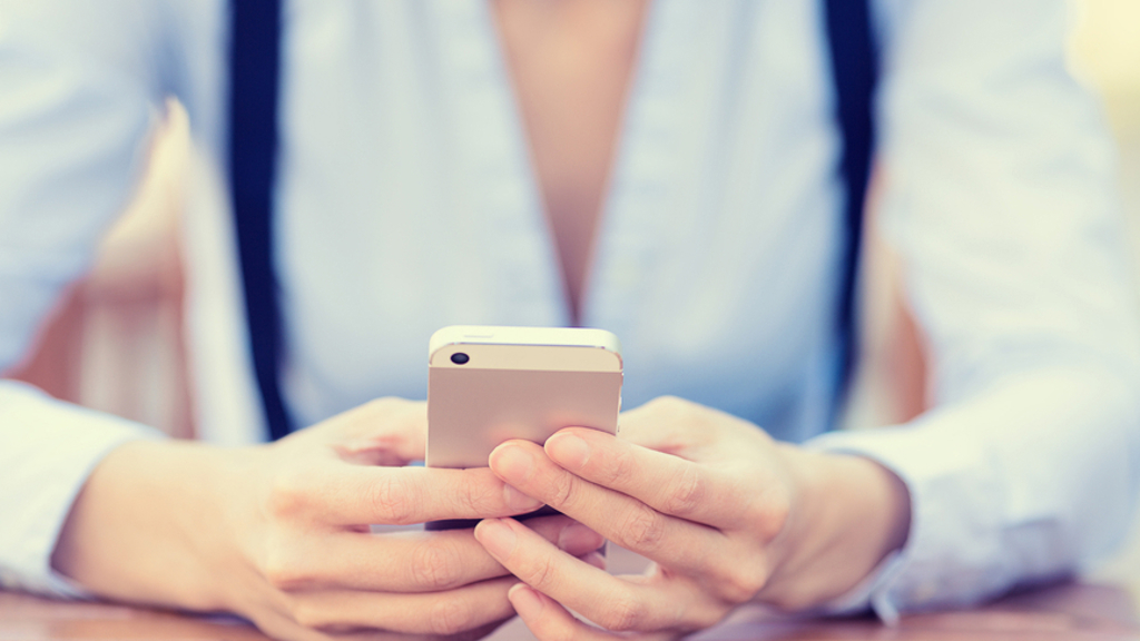 Přátelství na život a na smrt: já a můj mobil Přátelství na život a na smrt: já a můj mobil
