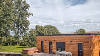 Glamping
