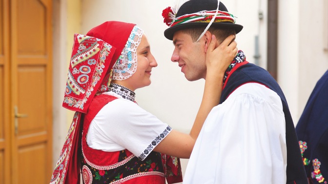 Hlavní postavy hodů – stárka a stárek

