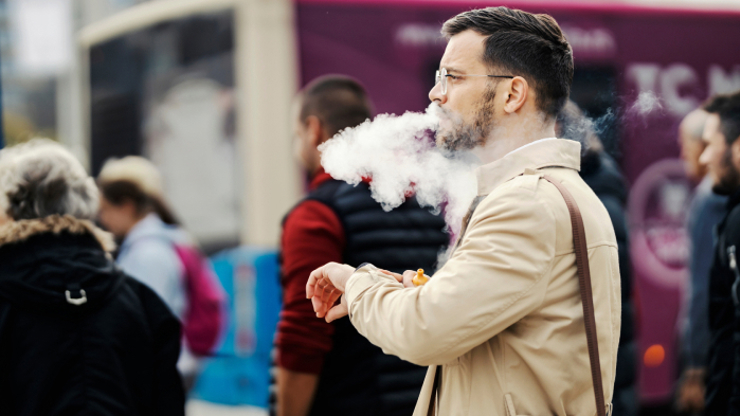 Nizozemsko má problém! Zákaz e-cigaret „pomohl“ nelegálnímu trhu
