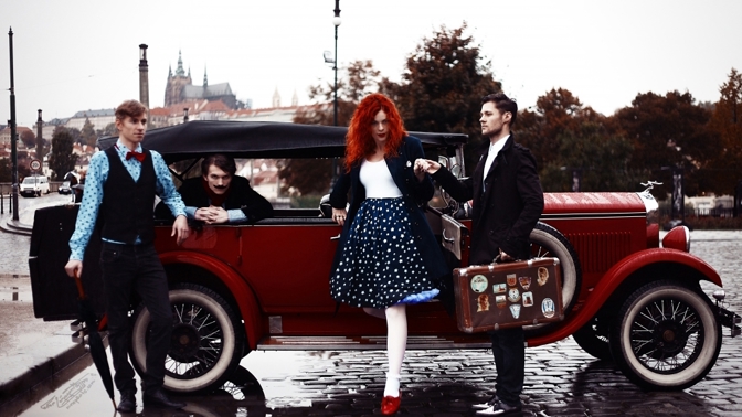 Žofie Dařbujánová: O módě s femme fatale českého elektroswingu