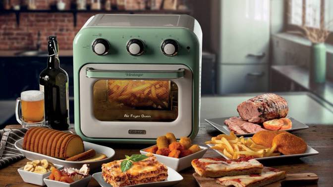 Na chalupu jedině retro spotřebiče: Kuchyň plná moderních vychytávek, ale přitom stylová
