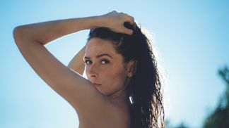 Jaké jsou trendy v dermatologii? Tady jsou 3 zákroky, které i bez skalpelu uberou pár let