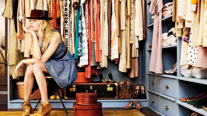 Jak jsem třídila šatník podle Marie Kondo – 3. část Jak jsem třídila šatník podle Marie Kondo – 3. část