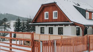 Ulehněte pod Orionem, Polárkou nebo Velkým vozem a užijte si výhled na nebe.
