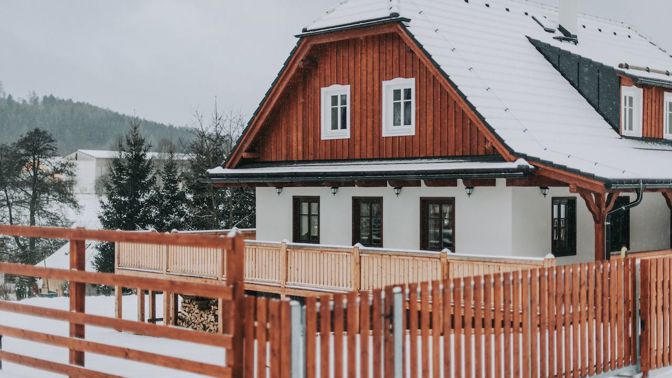 Ulehněte pod Orionem, Polárkou nebo Velkým vozem a užijte si výhled na nebe.
