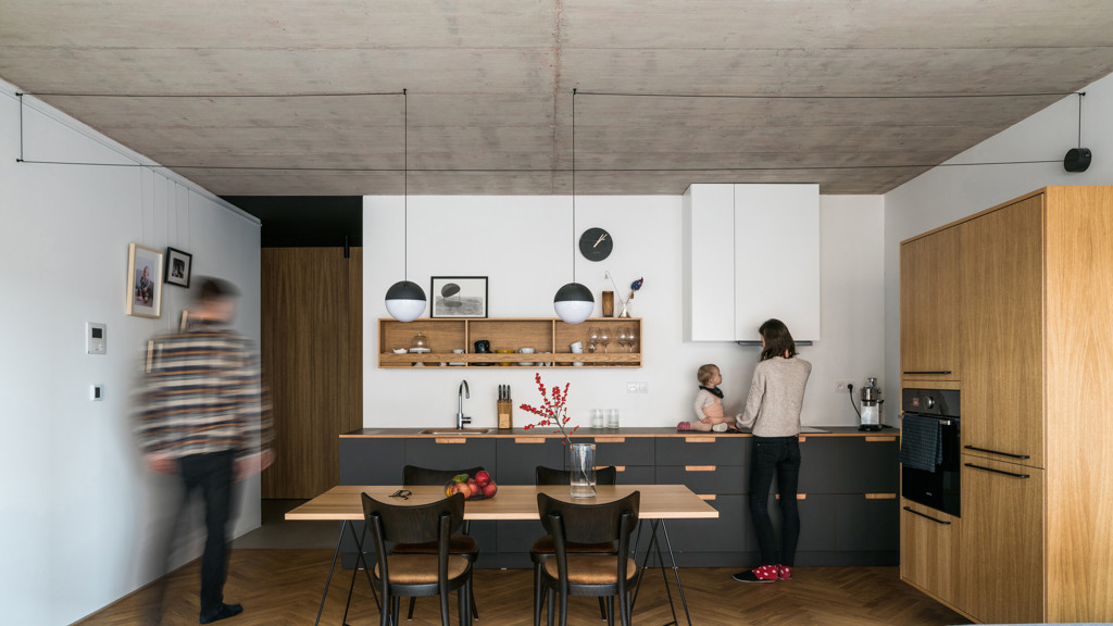 Pro svou rodinu navrhl architekt byt s jasně definovanými zónami Pro svou rodinu navrhl architekt byt s jasně definovanými zónami