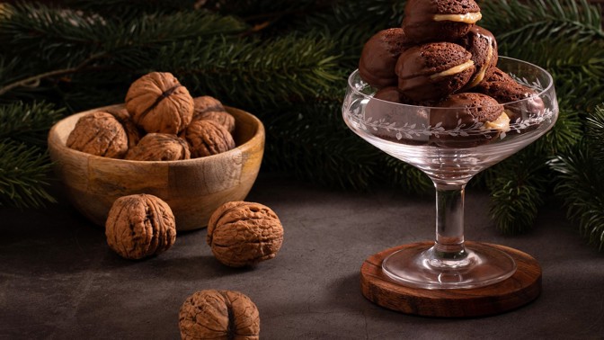 Cukroví s puncem štěstí a rodinné soudržnosti: Příprava těchto plněných ořechů není složitá